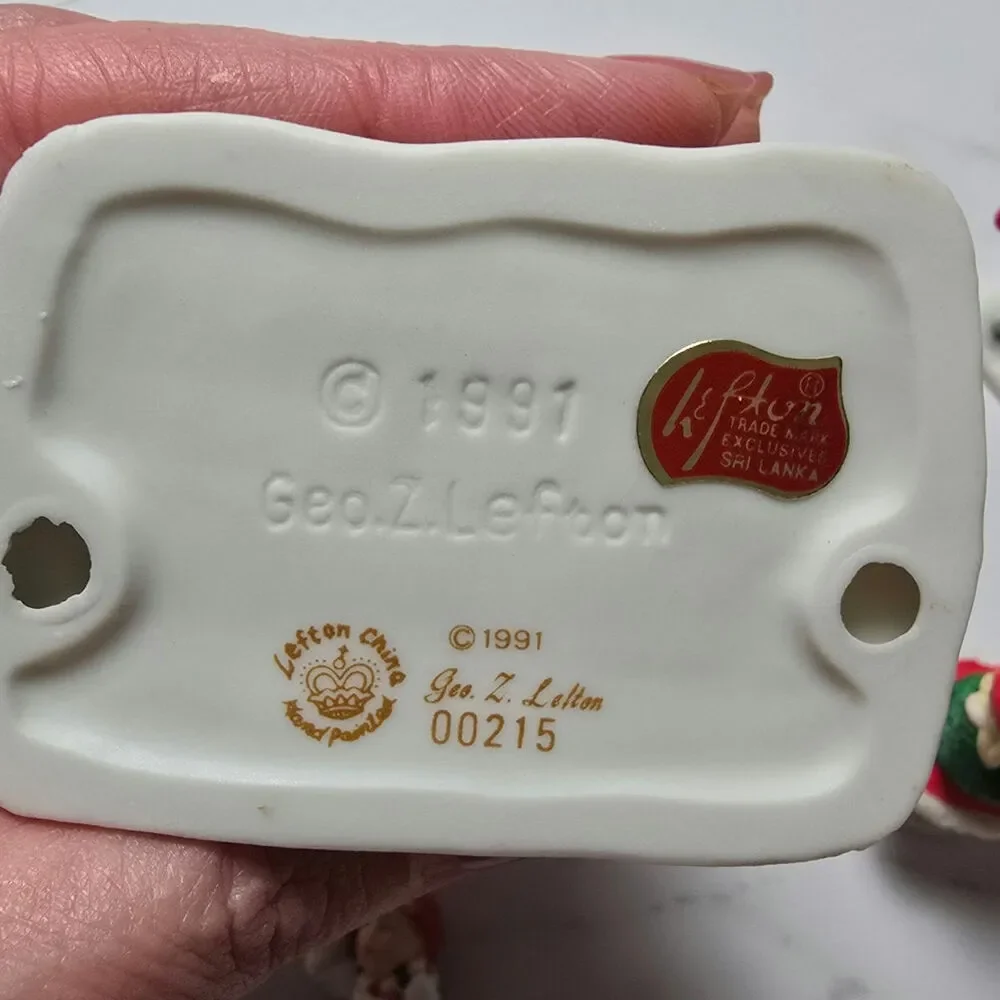 1991 1987 Lot of 10 Lefton Colonial Village Christmas Figurines